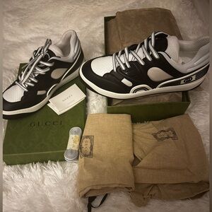 Gucci Sneakers Brand New Never Worn Size EU 41.5 100% Authentic